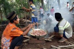 Tradisi Nyadran Menyambut Ramadan di Ngijo Semarang