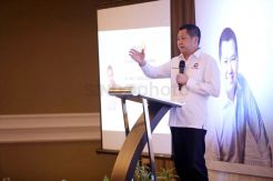 HT Hadiri Talk Show Entrepreneurship di Surabaya