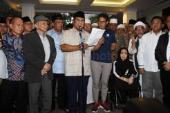 Pasangan Prabowo-Sandi Deklarasikan Kemenangan