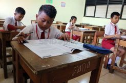 Siswa SDN 01 dan 03 Pagi Pulau Panggang Ikuti USBN