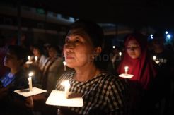 Umat Lintas Agama Peringati Tragedi Bom Gereja Surabaya
