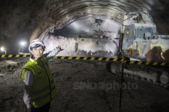 Menteri BUMN Tinjau Tunnel Walini yang Sudah Tembus