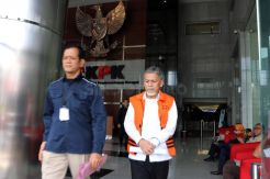 Diduga Terima Suap Rp50 Juta, Ketua DPRD Kebumen Kembali Diperiksa KPK