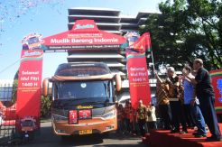 Gubernur Jateng Lepas Peserta Mudik Gratis Bareng Indomie