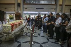 WNI di Singapura Melayat Ani Yudhoyono di KBRI