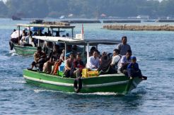 Lebaran Hari Kedua, Warga Pulau Panggang Ziarah ke Pulau China