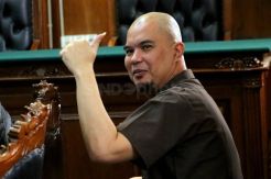 Ahmad Dhani Divonis 1 Tahun Penjara