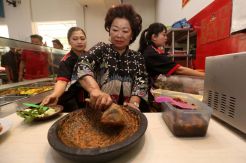 Sambal Bu Rudy, Kuliner Legendaris Khas Surabaya