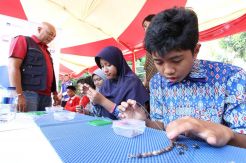 AXA Mandiri Gelar CR Week 2019