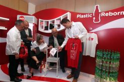 Coca-Cola Luncurkan Plastic Reborn 2.0