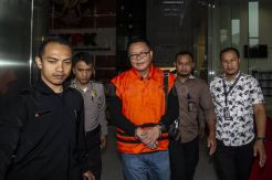 KPK Tahan Anggota DPR I Nyoman Dhamantra