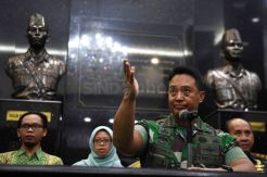 TNI AD Pertahankan Enzo Zenz Allie Sebagai Taruna Akmil