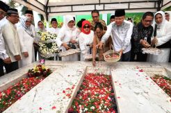 Ziarah Makam Fatmawati