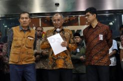 Pimpinan KPK Serahkan Mandat ke Presiden