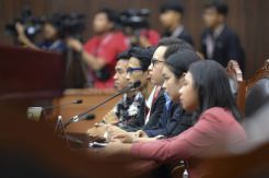 MK Gelar Sidang Perdana Uji Materi UU KPK