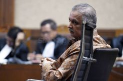 Eks Dirut PLN Sofyan Basir Dituntut 5 Tahun Penjara