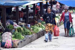 Aktivitas Pasar Tradisional di Wamena Kembali Normal