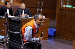 Habil Marati Jalani Sidang Kasus Kepemilikan Senjata Api