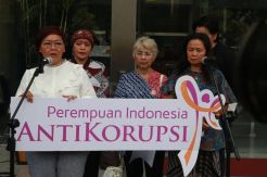 Aktivis Perempuan Indonesia Antikorupsi Desak Jokowi Keluarkan Perppu