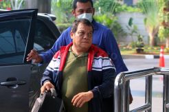 Kepala Dinas Pekejaan Umum Medan Isa Ansyari Tiba di Gedung KPK