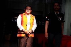 KPK Lanjutkan Pemeriksaan Bupati Indramayu Supendi