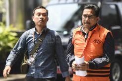 KPK Periksa Bowo Sidik Pangarso untuk Tersangka Taufik Agustono