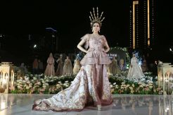 15 Rancangan Busana Pernikahan Tampil di Fashion Show Whulyan 2020