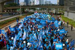 Parade Pesta DANA 11.11