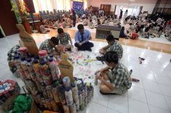 Pelajar SD dan SMP Ikuti Pelatihan Pengolahan Limbah Plastik