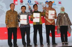 Bank DKI Raih Penghargaan Annual Report Award 2018