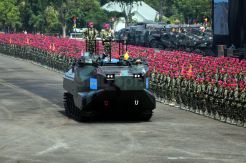 KSAL Pimpin Upacara HUT ke-74 Korps Marinir