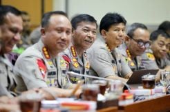 Kapolri Raker dengan Komisi III DPR