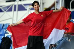 Maria Ozawa Tonton Pertandingan Timnas Indonesia
