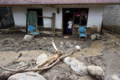 Banjir Bandang Terjang Puluhan Rumah di Kabupaten Sigi Sulteng