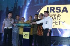 Adira Insurance Gelar Indonesia Road Safety Award