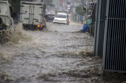 Hujan Deras, Kawasan Cikutra Bandung Banjir