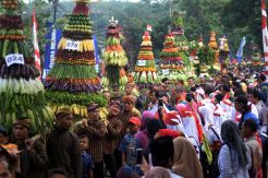 Kemeriahan Festival Kampung Sawah di Semarang