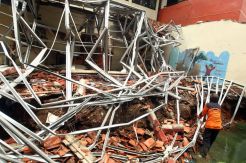 Perpustakaan SD Negeri Beji 4 Depok Ambruk