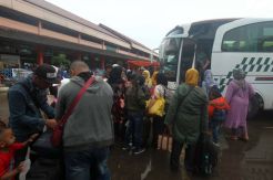 Puncak Arus Balik Libur Panjang di Terminal Kampung Rambutan
