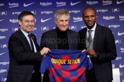 Eric Abidal Dampingi Quique Setien Saat Perkenalan di Camp Nou