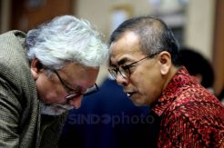 Soetikno Soedarjo dan Emirsyah Satar Jalani Sidang Lanjutan