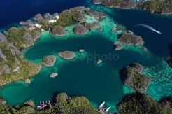 Kepingan Surga di Piaynemo
