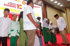 HUT Ke-12, Fraksi Gerindra Berikan Santunan Anak Yatim
