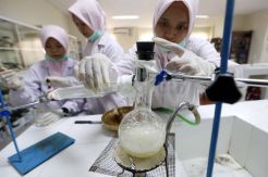 Detektif Singkong, Inovasi Pendeteksi Merkuri Produk Kosmetik
