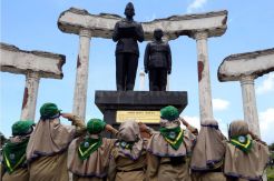 Siswa SD Muhammadiyah 11 Surabaya Napak Tilas Hizbul Wathan
