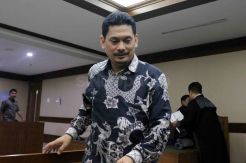 Mantan Dirut PT INTI Darman Mappangara Dituntut 3 Tahun Penjara
