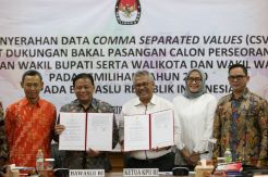 KPU Serahkan Data Comma Separated Values