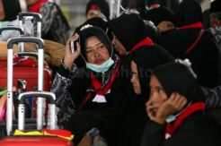 Ratusan Jamaah Umrah di Bandara Juanda Gagal Berangkat