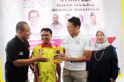 Sandiaga Uno Kunjungi Kerajaan Kesotoan Nusantara