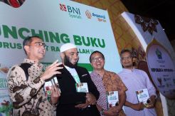 Peluncuran Buku Juru Sehat Rasulullah Karya Ustadz Zaidul Akbar